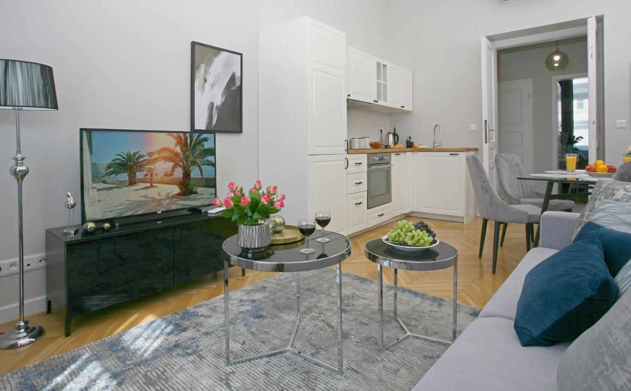 Gem Apartment By Castle Krakow Luaran gambar